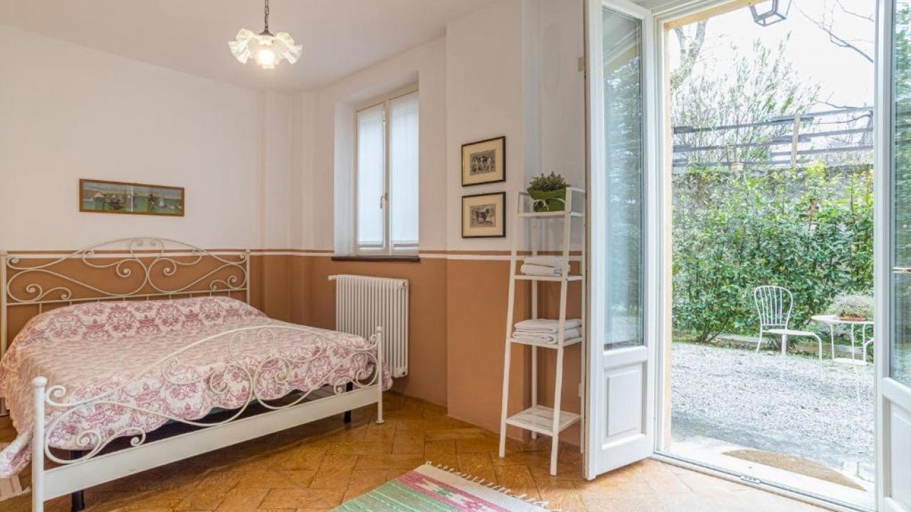 Photo of Bedroom in Villa Guardia