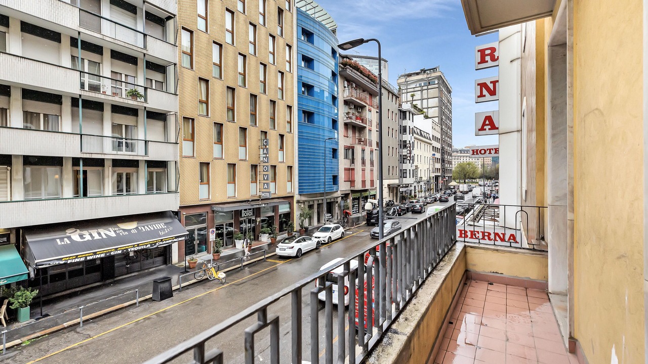 Photo of Outdoor in Central Station
