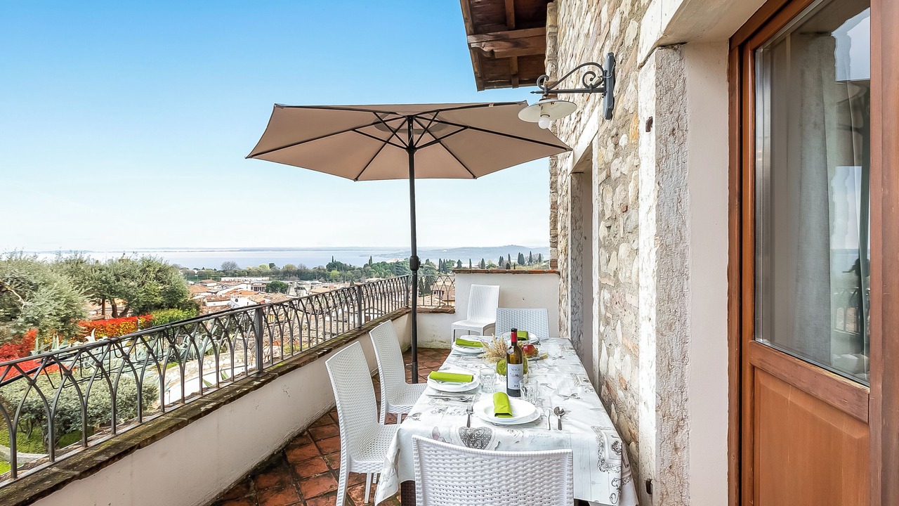 Photo of Patio Balcony in Monte