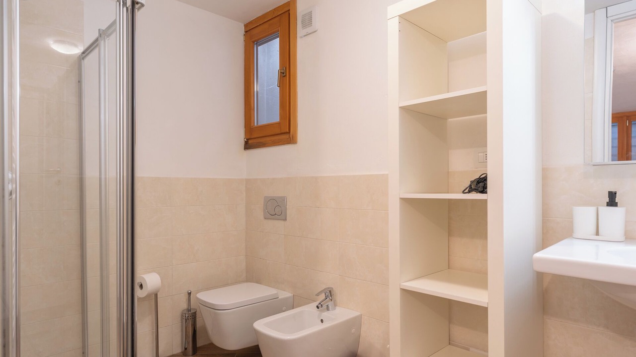 Photo of Bathroom in Sala Comacina