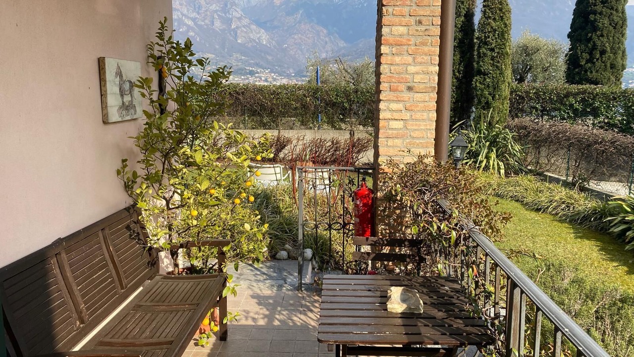 Photo of Patio Balcony in Oliveto Lario