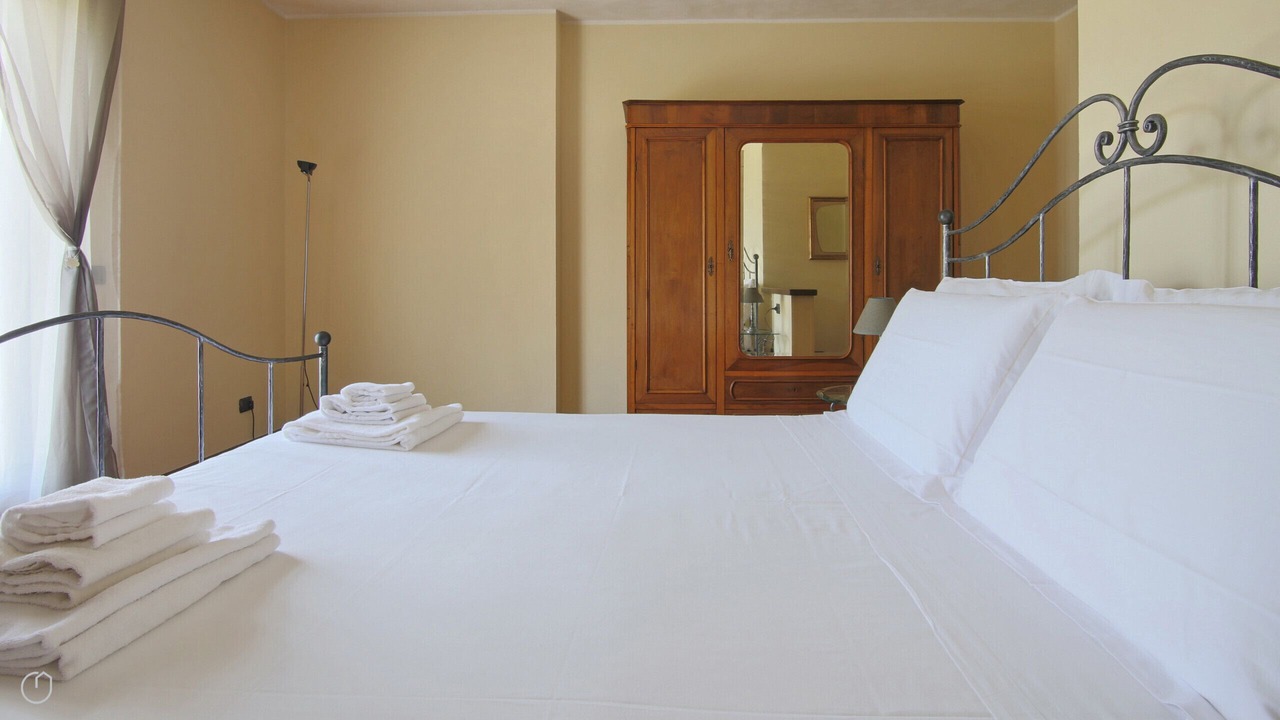 Photo of Bedroom in Cerano d'Intelvi