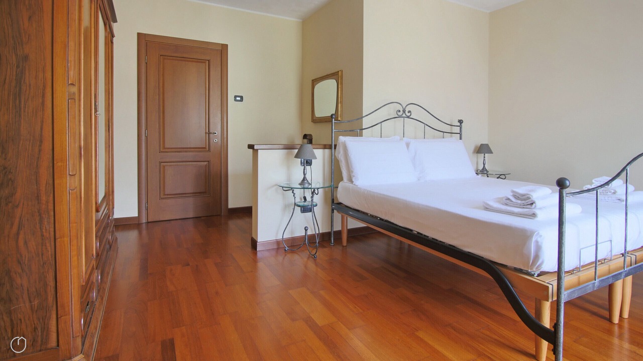 Photo of Bedroom in Cerano d'Intelvi