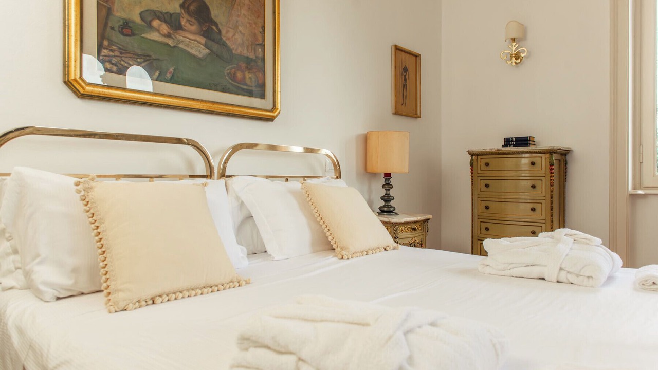 Photo of Bedroom in Travedona-Monate