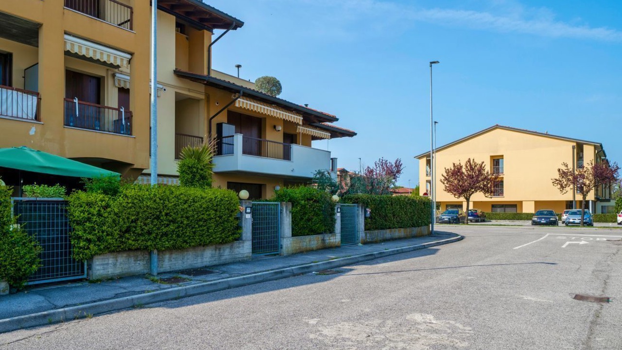Photo of Outdoor in Lugana