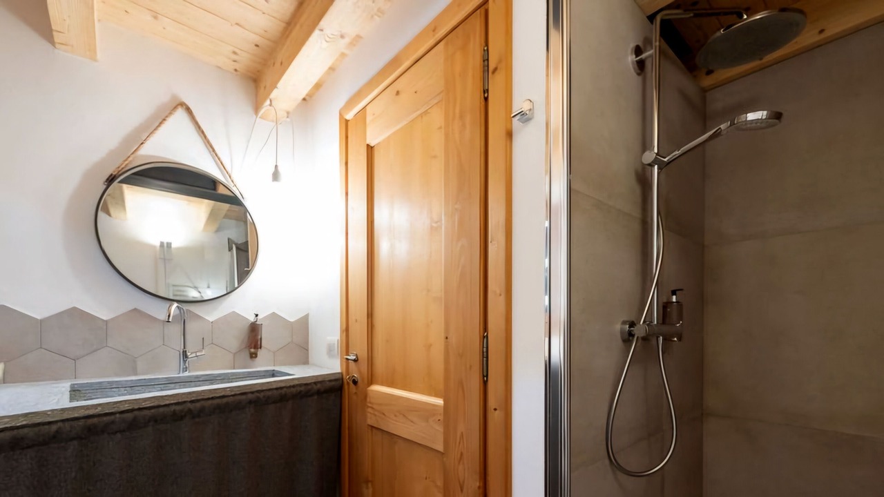 Photo of Bathroom in Turri Piano