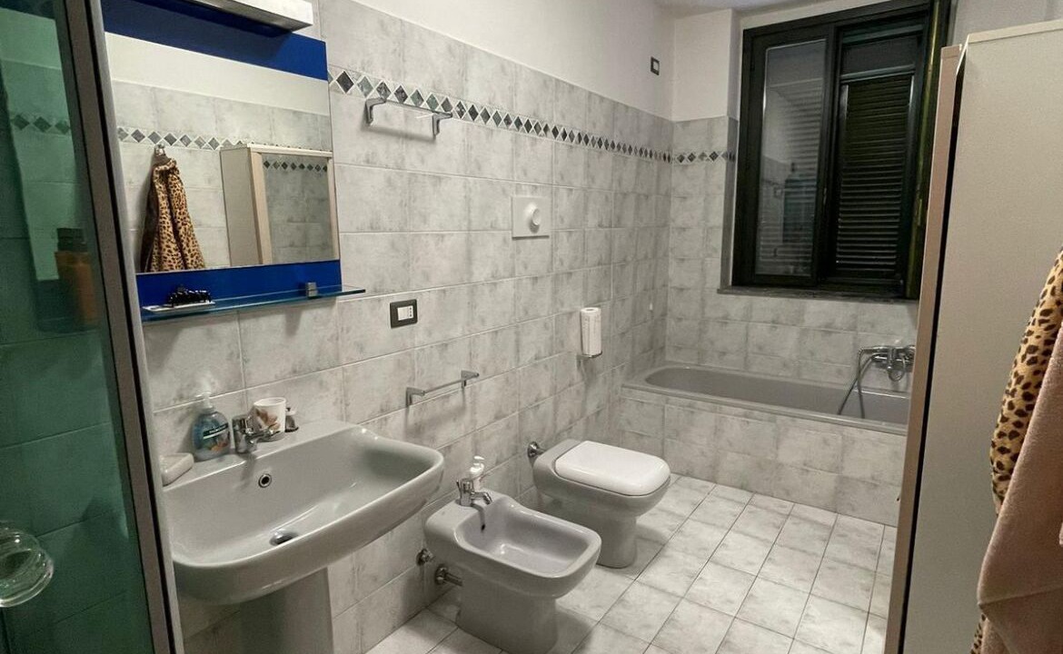 Photo of Bathroom in Albairate