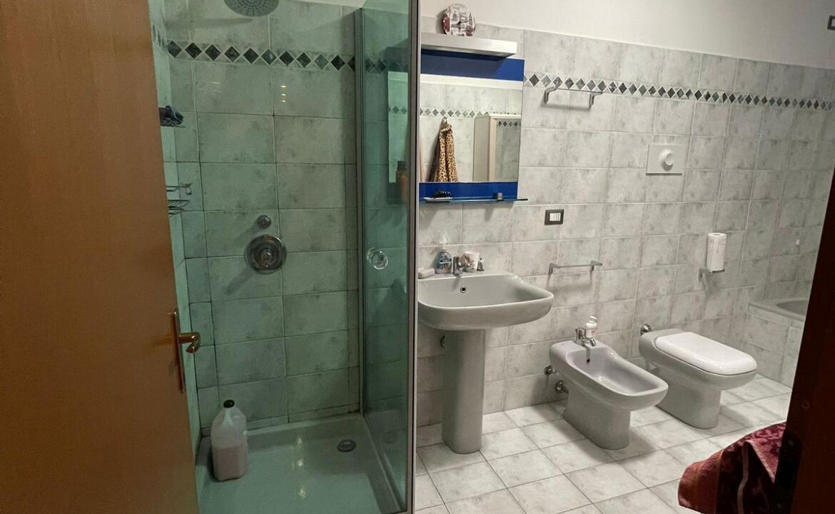 Photo of Bathroom in Albairate
