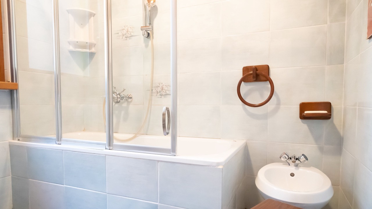 Photo of Bathroom in Brusimpiano