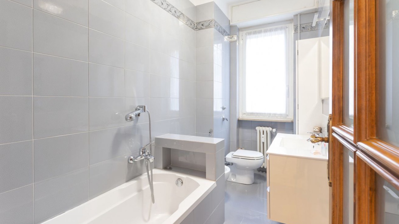 Photo of Bathroom in Turro