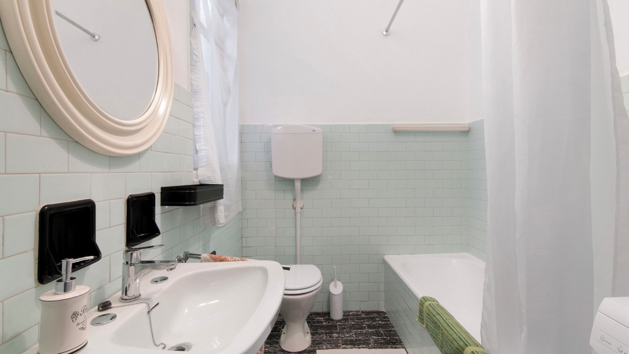 Photo of Bathroom in Dervio