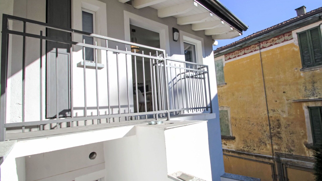 Photo of Patio Balcony in Lavena Ponte Tresa