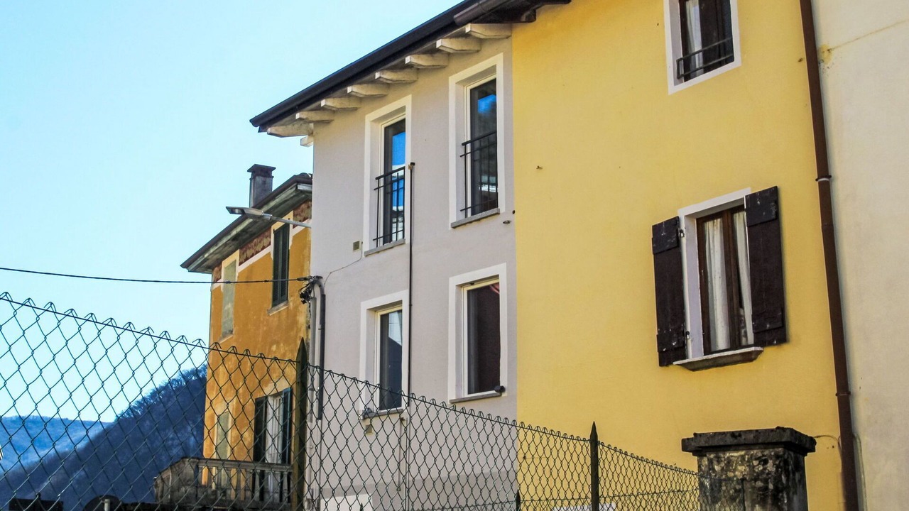 Photo of Patio Balcony in Lavena Ponte Tresa