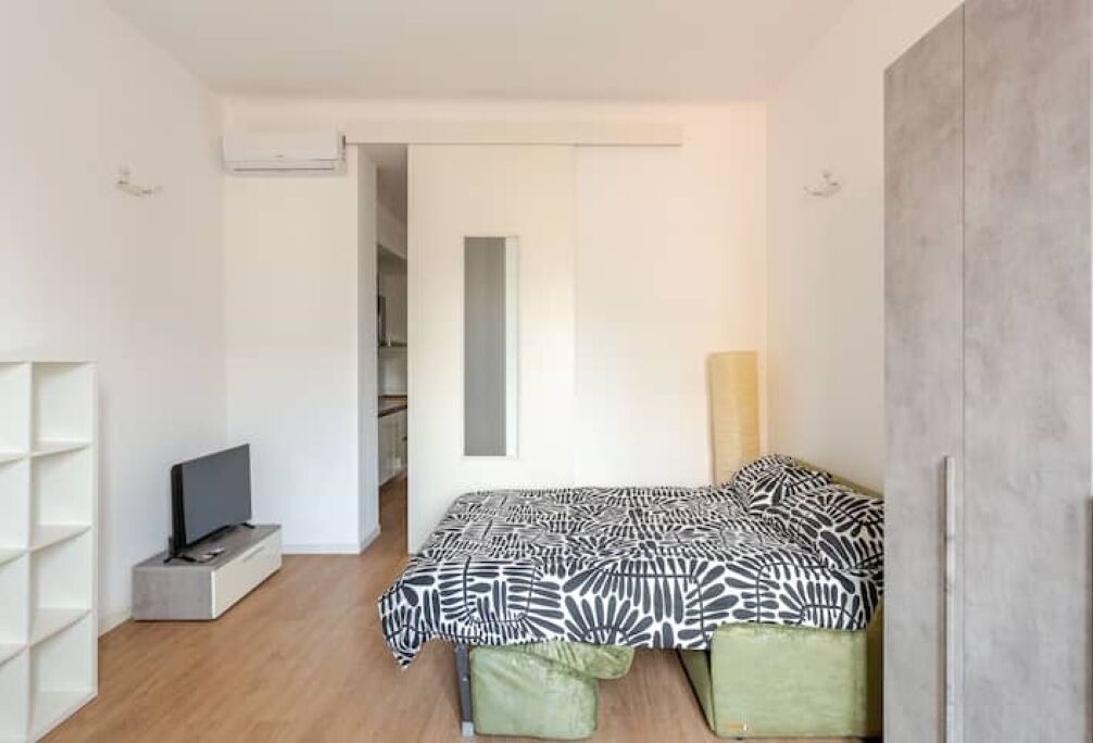 Photo of Bedroom in Chinatown