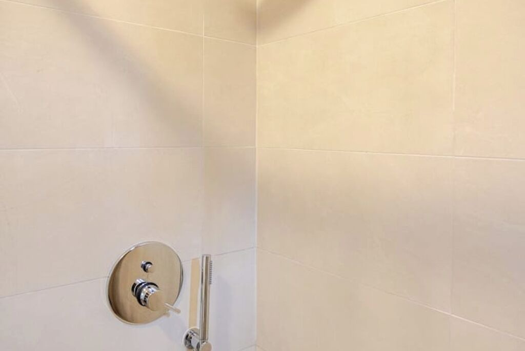 Photo of Bathroom in Chinatown