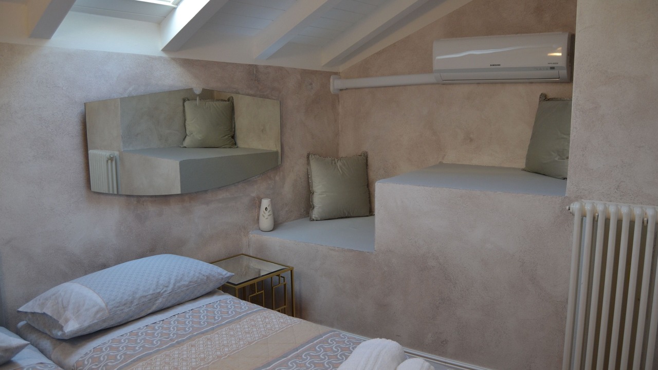 Photo of Bedroom in Dongo