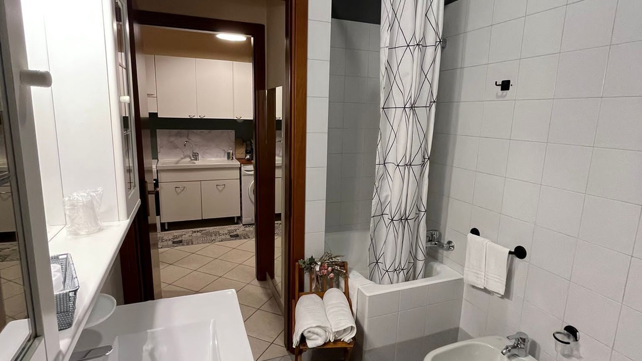 Photo of Bathroom in Mezzago
