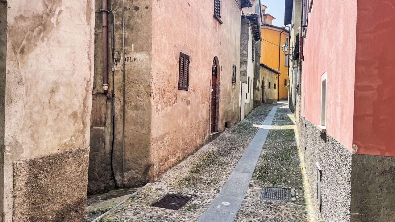 Photo of Others in Azzano