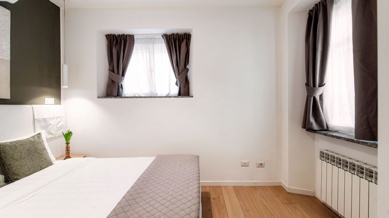 Photo of Bedroom in Como City Centre
