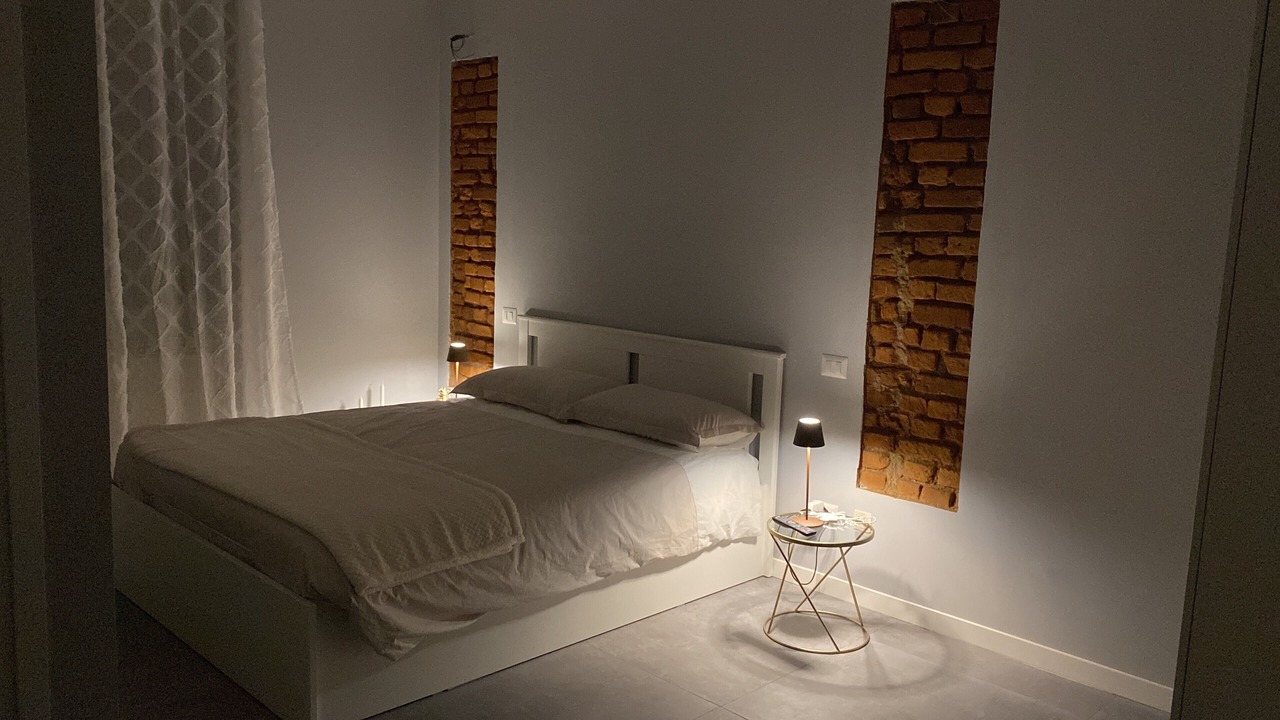 Photo of Bedroom in Magenta