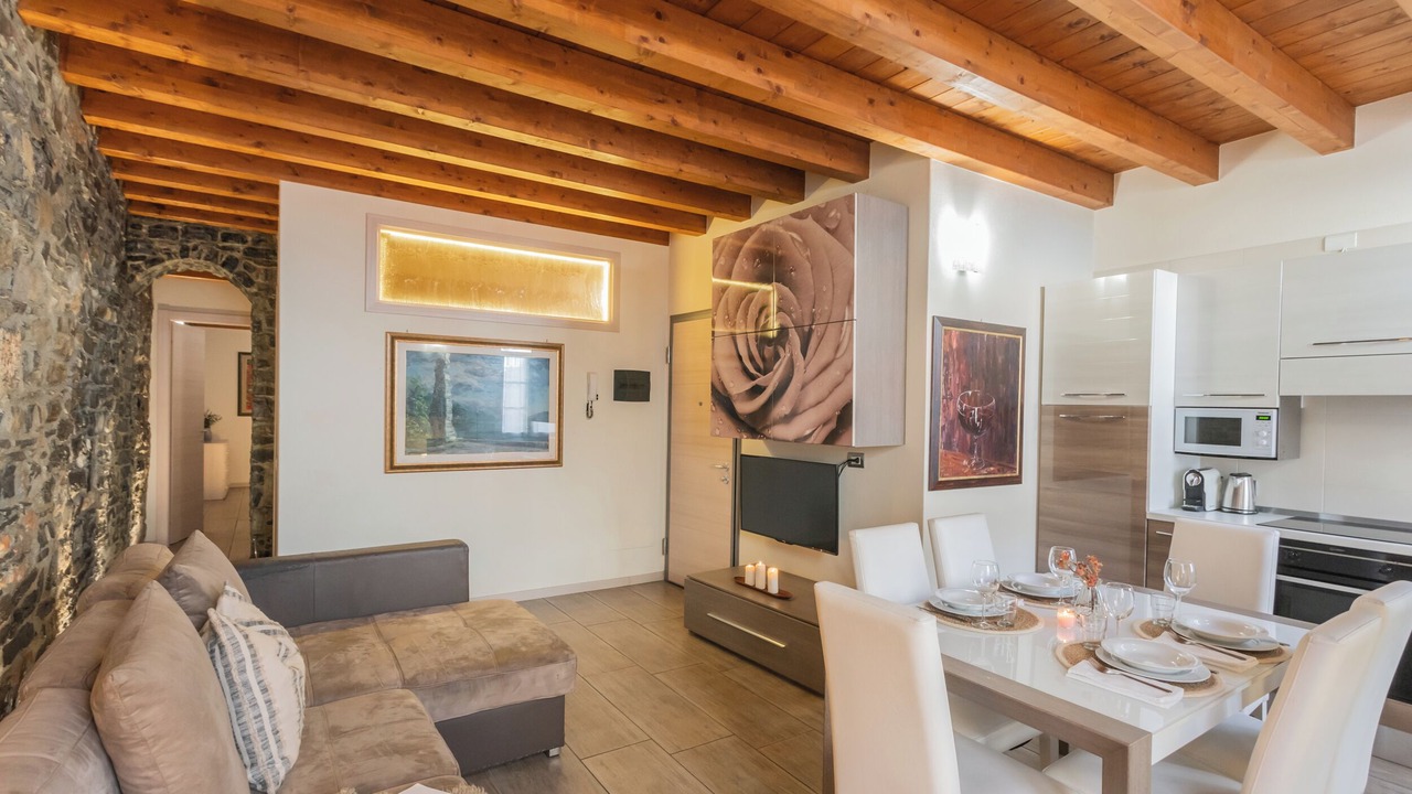 Photo of Livingroom in Como City Centre