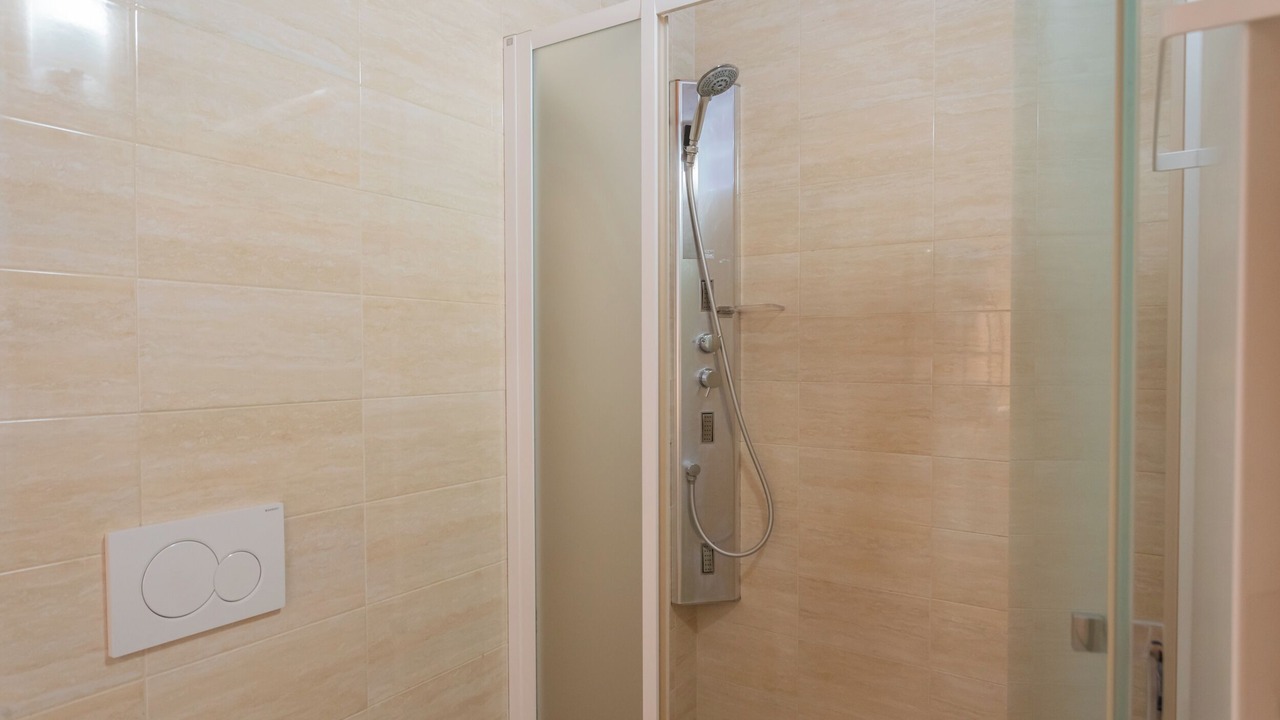 Photo of Bathroom in Como City Centre
