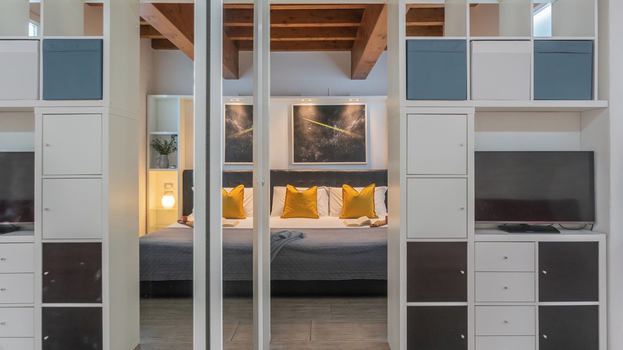 Photo of Bedroom in Como City Centre