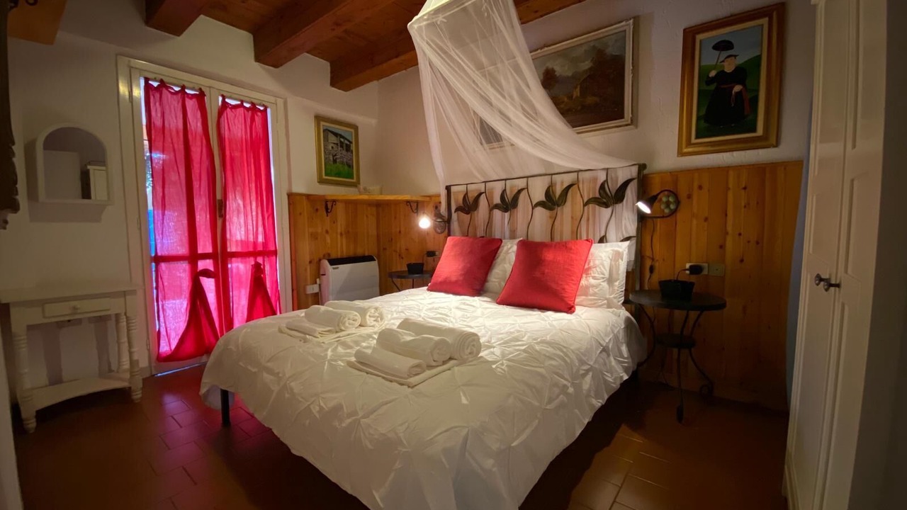 Photo of Bedroom in Monte Isola
