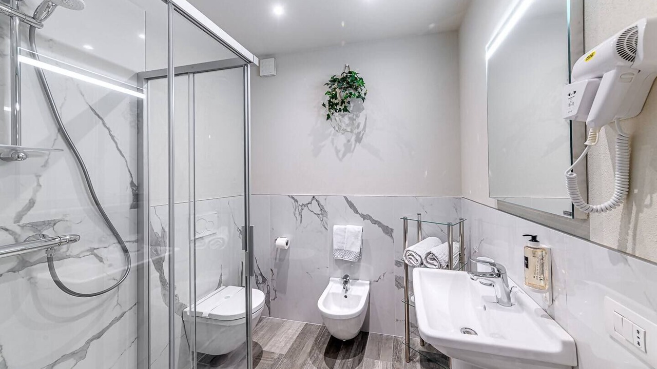 Photo of Bathroom in Tirano