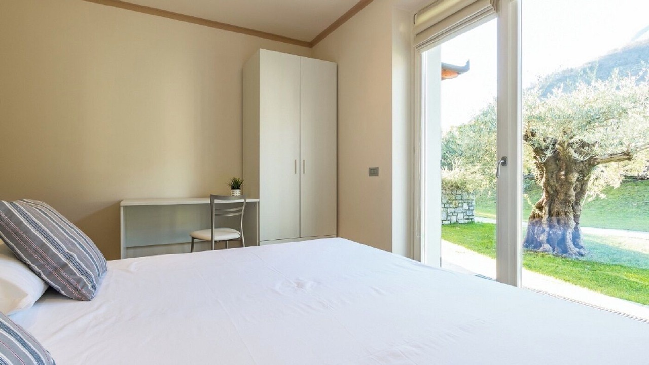 Photo of Bedroom in Cadenabbia