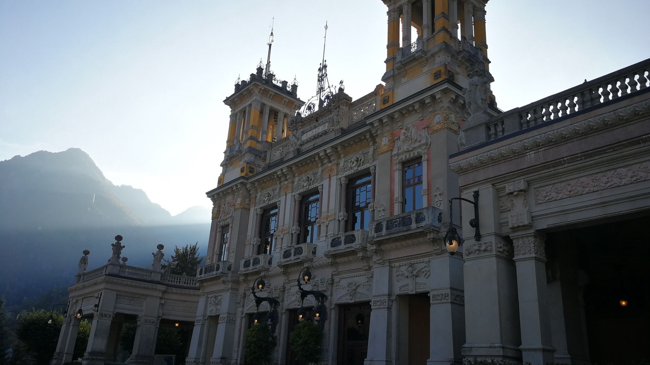 Photo of Others in Bracca