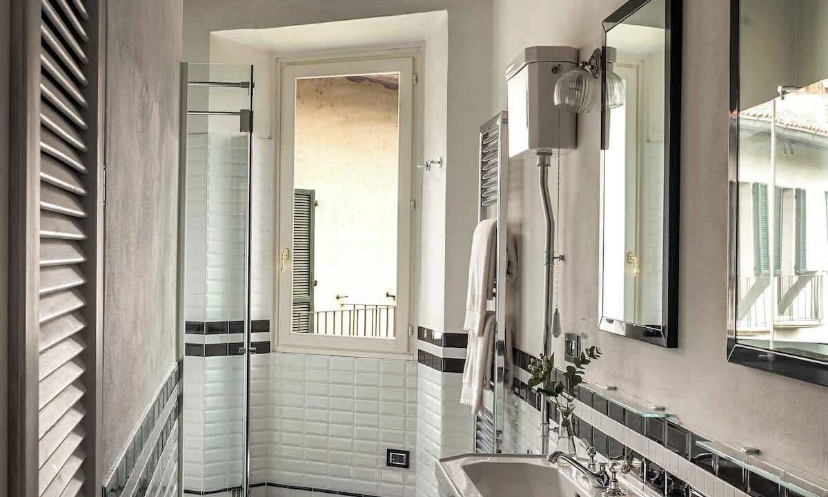Photo of Bathroom in Ossuccio
