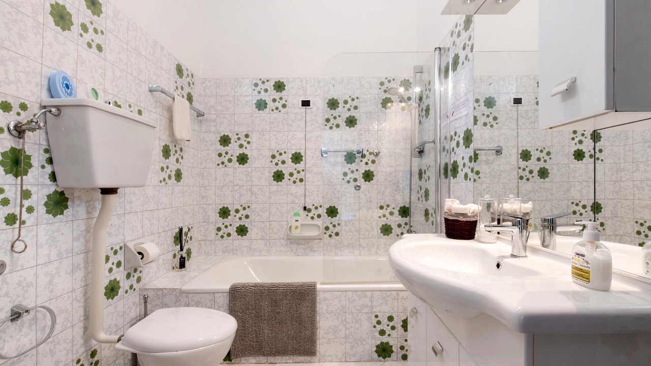Photo of Bathroom in Olginate