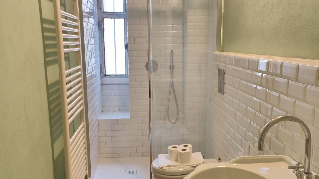 Photo of Bathroom in Zona Farini