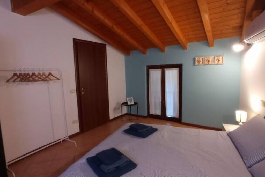 Photo of Bedroom in Verolanuova