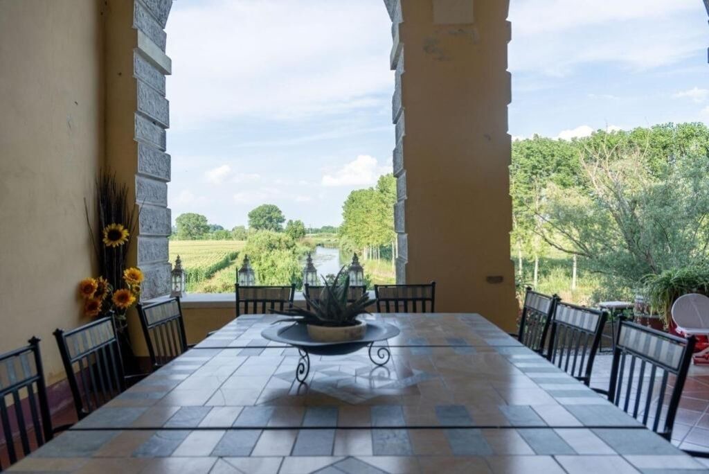 Photo of Outdoor in Goito