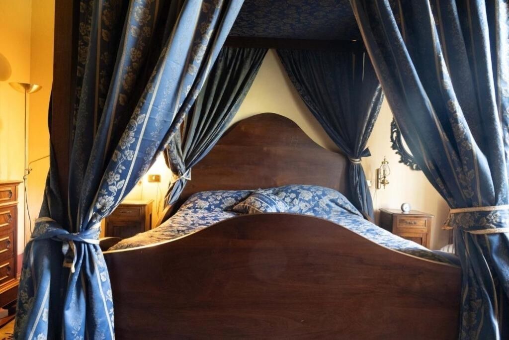 Photo of Bedroom in Goito