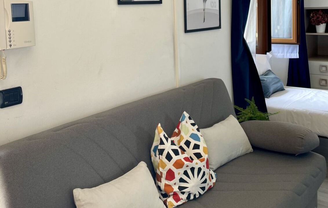 Photo of Bedroom in Rho