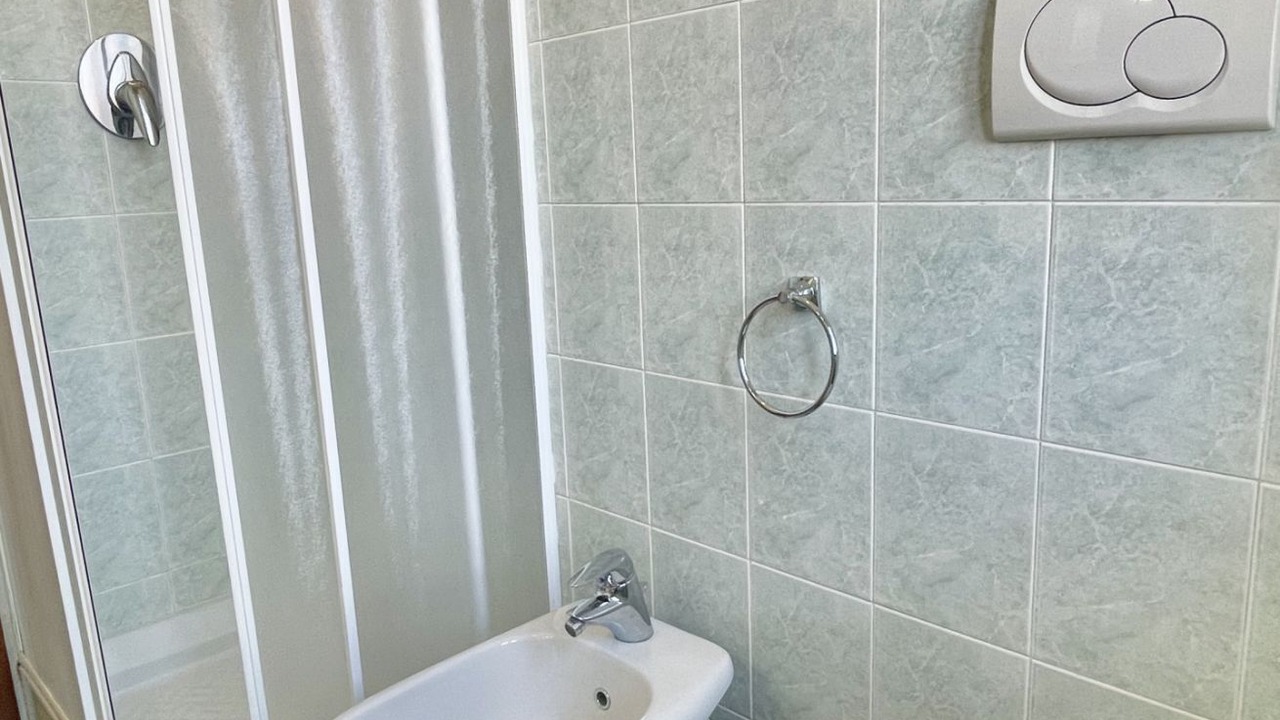 Photo of Bathroom in Rho