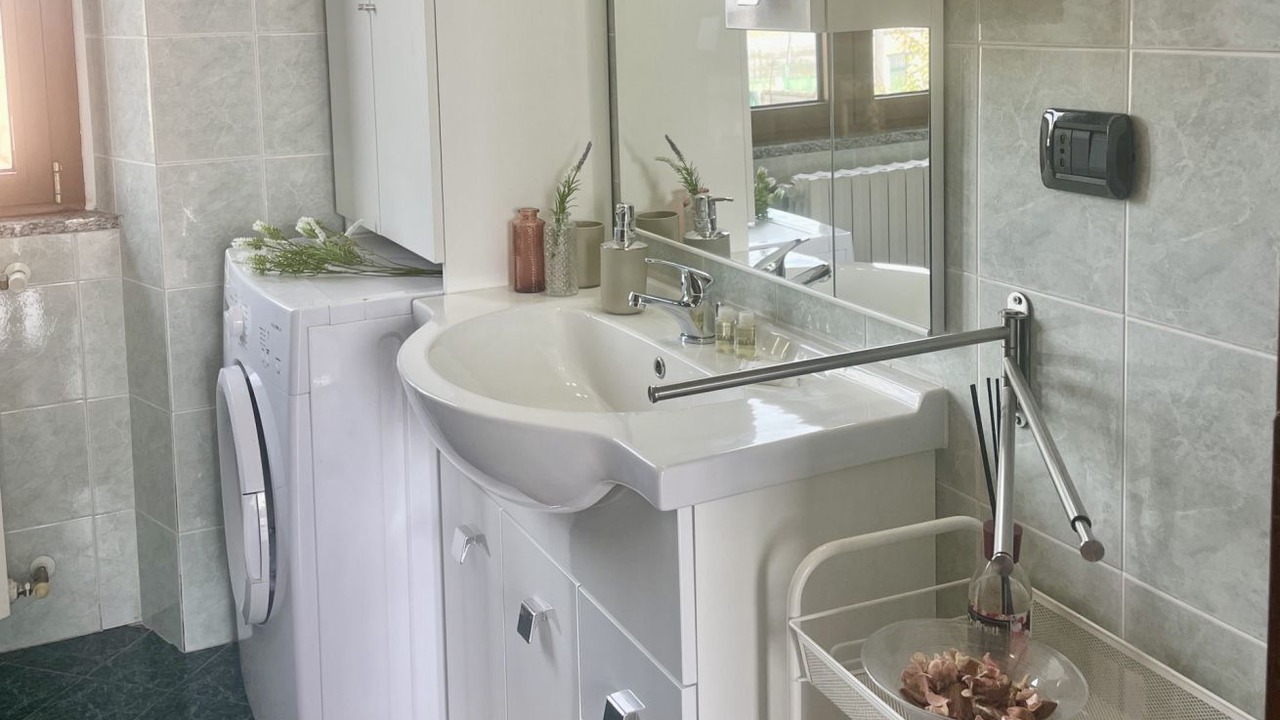 Photo of Bathroom in Rho