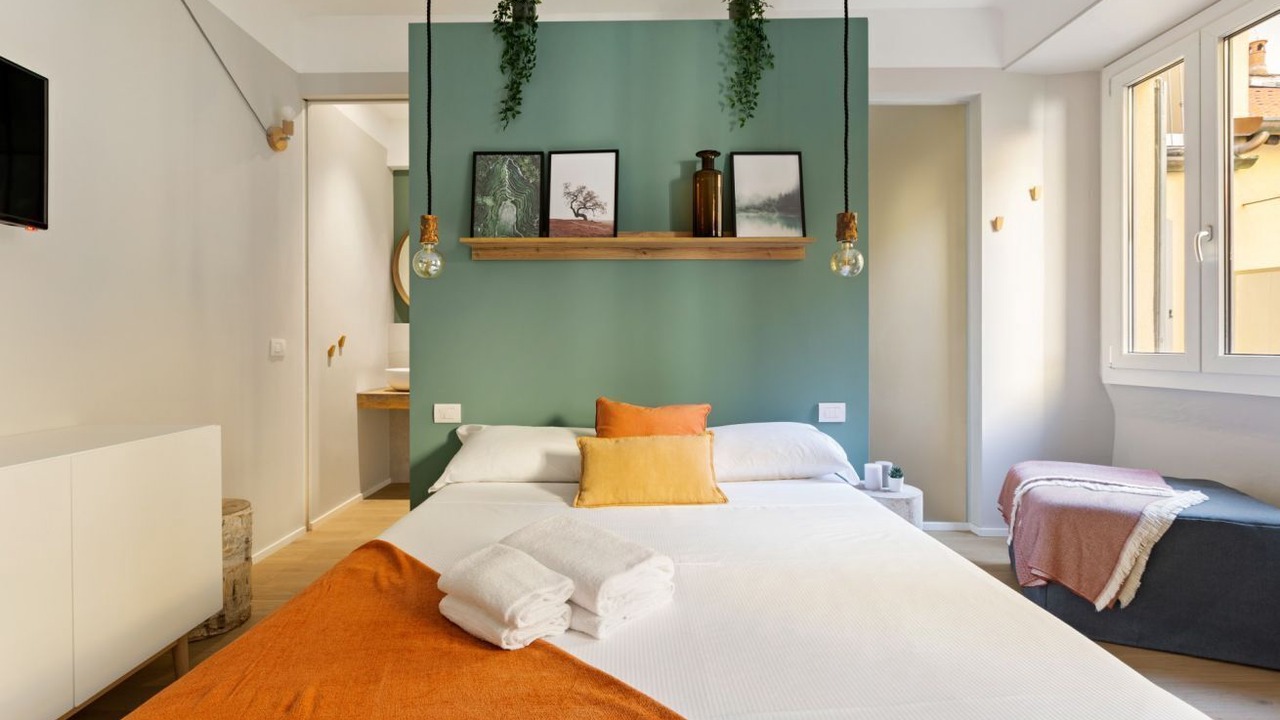 Photo of Bedroom in Chinatown