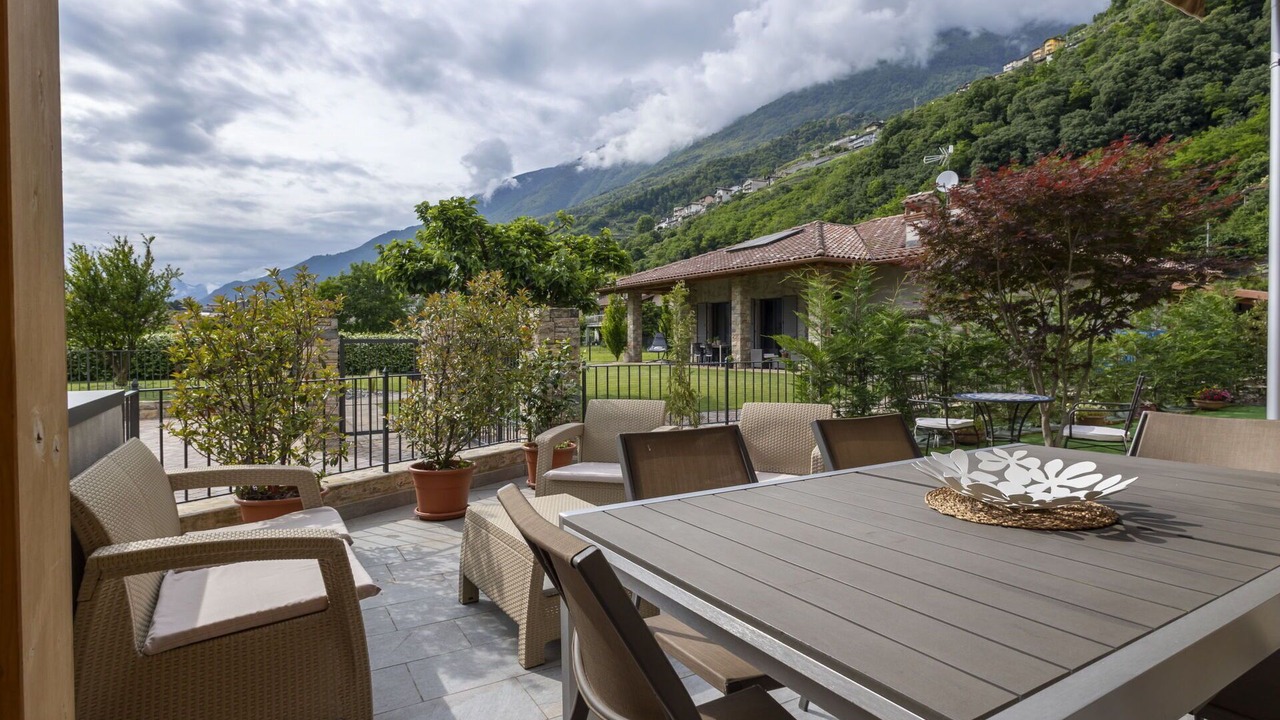 Photo of Patio Balcony in Traona