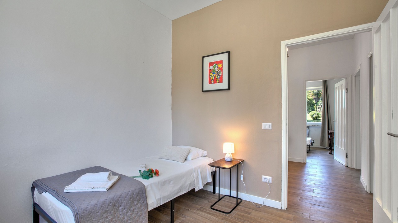 Photo of Bedroom in Porto Valtravaglia