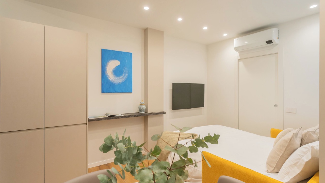 Photo of Bedroom in Como