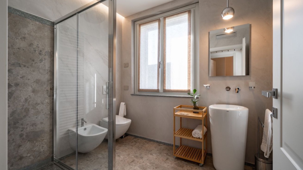 Photo of Bathroom in Dervio