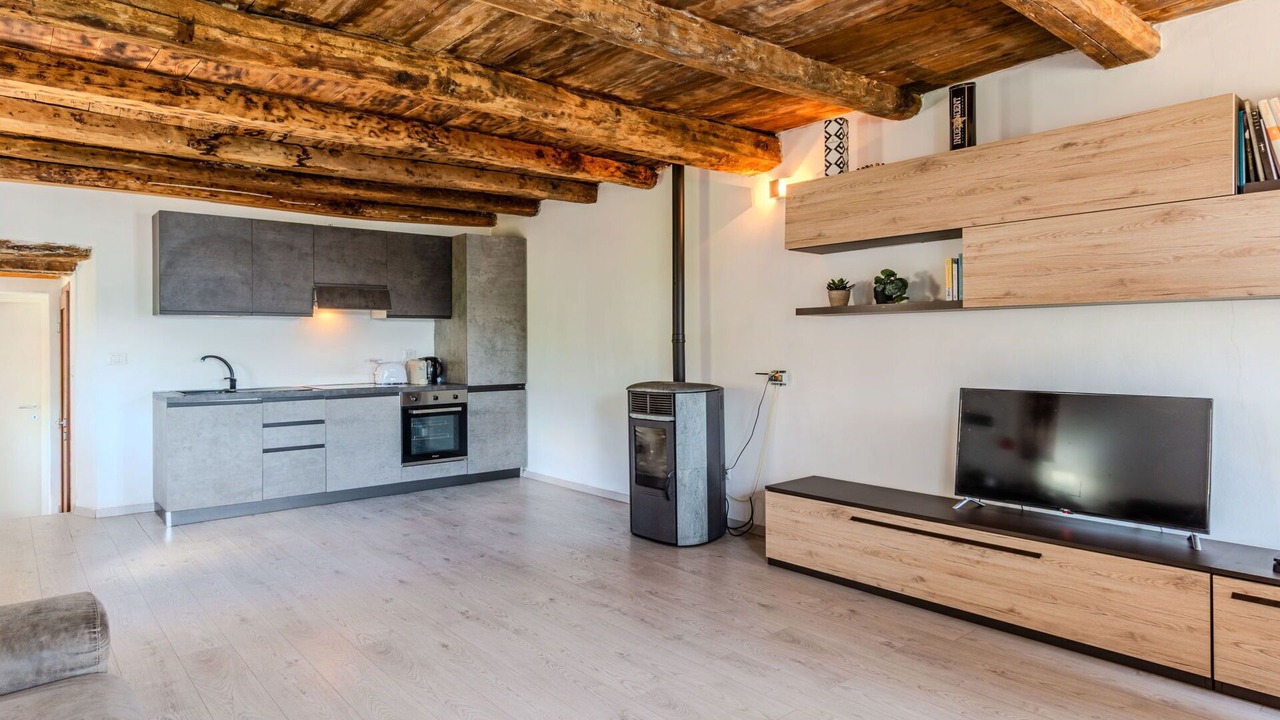 Photo of Bedroom in Dosso del Liro