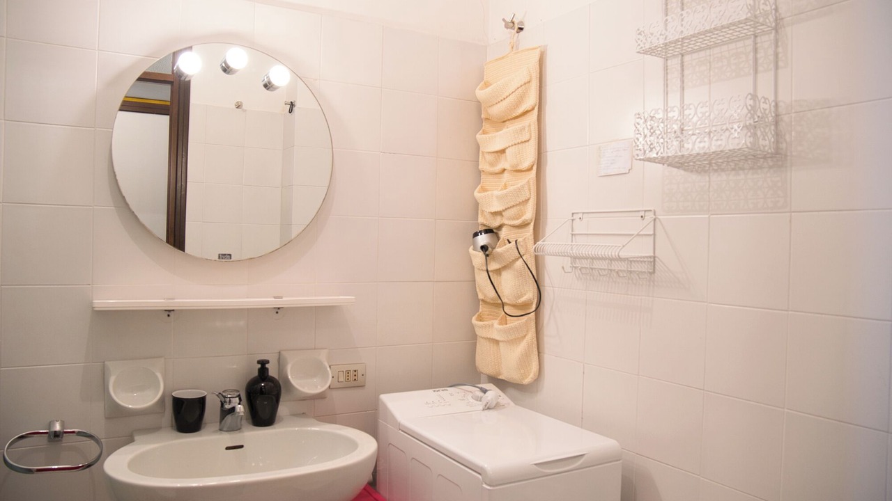 Photo of Bathroom in Introbio