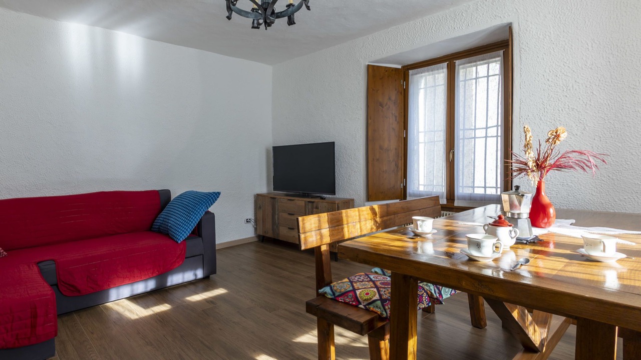 Photo of Livingroom in Villa di Tirano