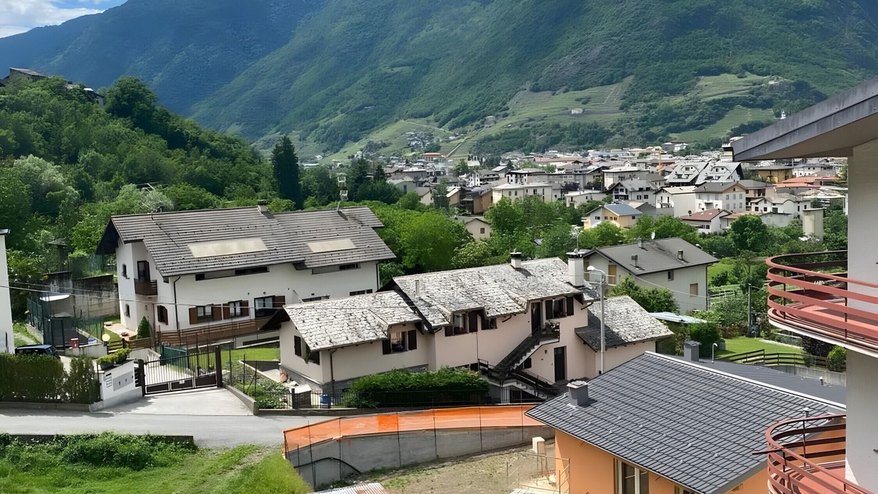 Photo of Others in Tirano