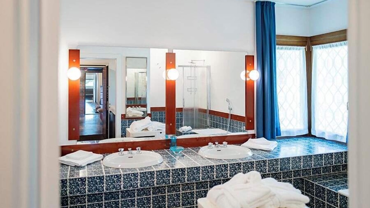 Photo of Bathroom in Laveno Mombello